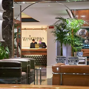 Plaza 4*, Местре Италия