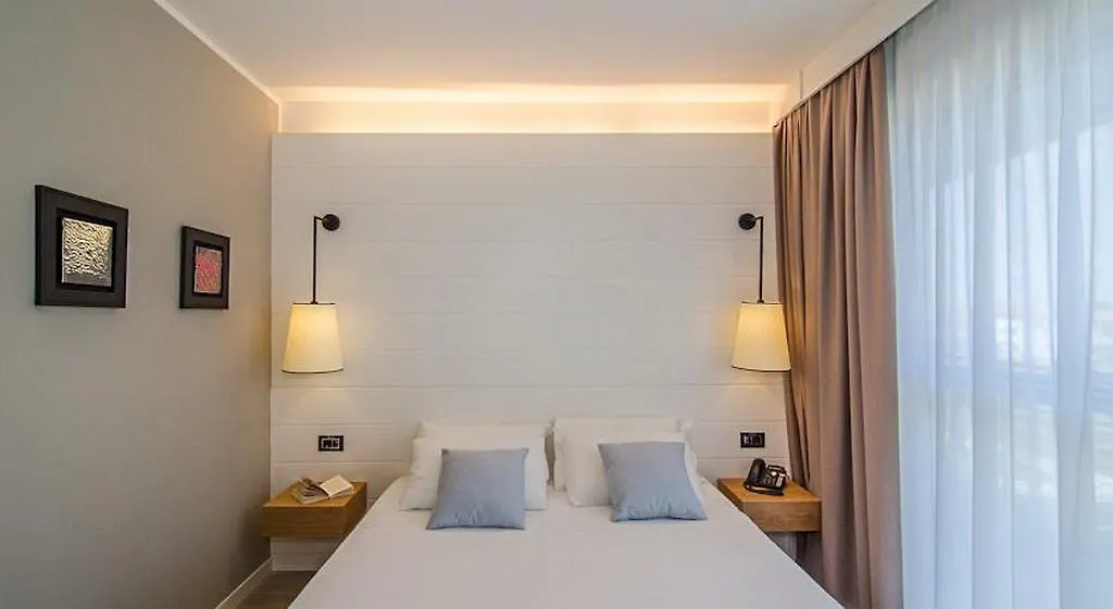 Hotel Виареджо