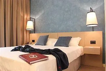 Hotel Виареджо 4*,  Италия