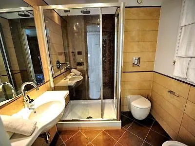 Hotel Виареджо