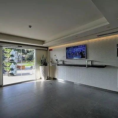 Hotel Виареджо