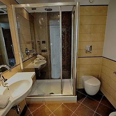 Hotel Виареджо