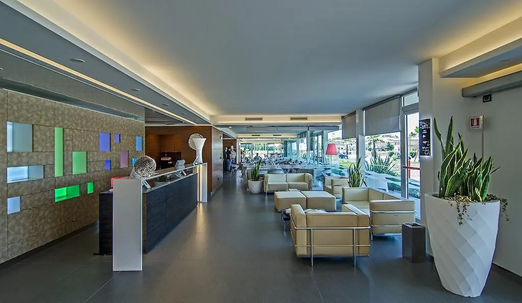 Hotel Виареджо 4*,  Италия