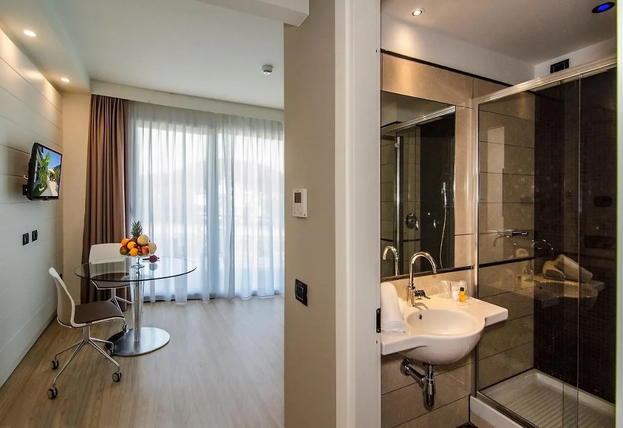 ****  Hotel Виареджо Италия